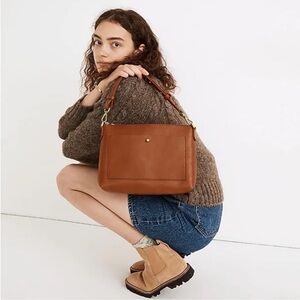Madewell The Transport Crossbody Bag In English Saddle Genuine Cow Leather